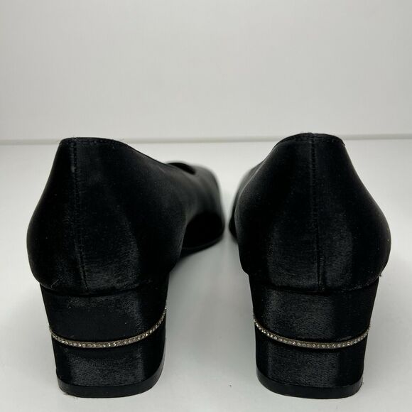 Salvatore Ferragamo Black Satin‎ Rhinestone Crystal Heels Size 6 B - Picture 5 of 10